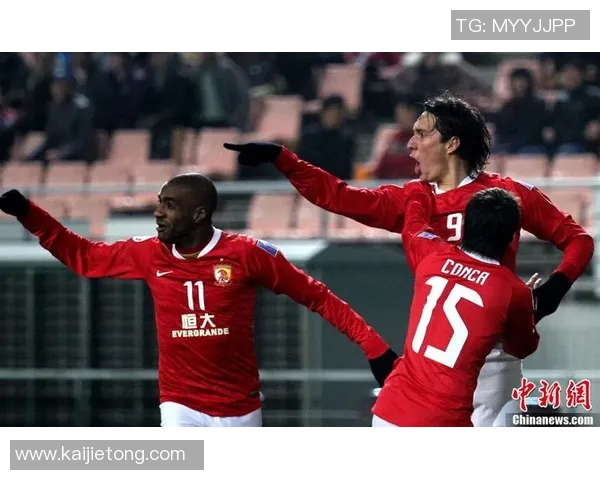 2014年恒大与全北现代精彩对决录像回顾及赛后分析